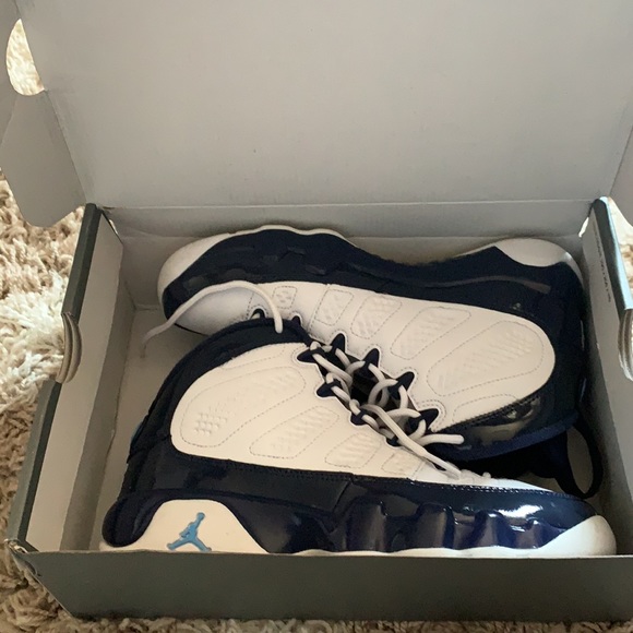 Jordan retro 9s - Picture 2 of 4